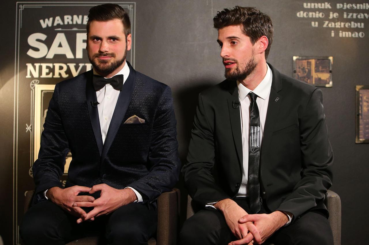 2cellos