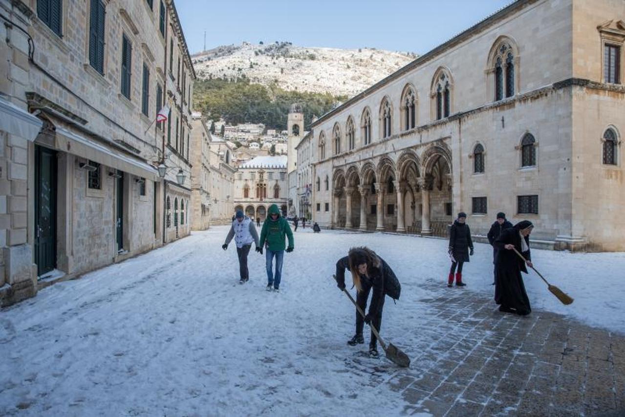 snijeg, dubrovnik