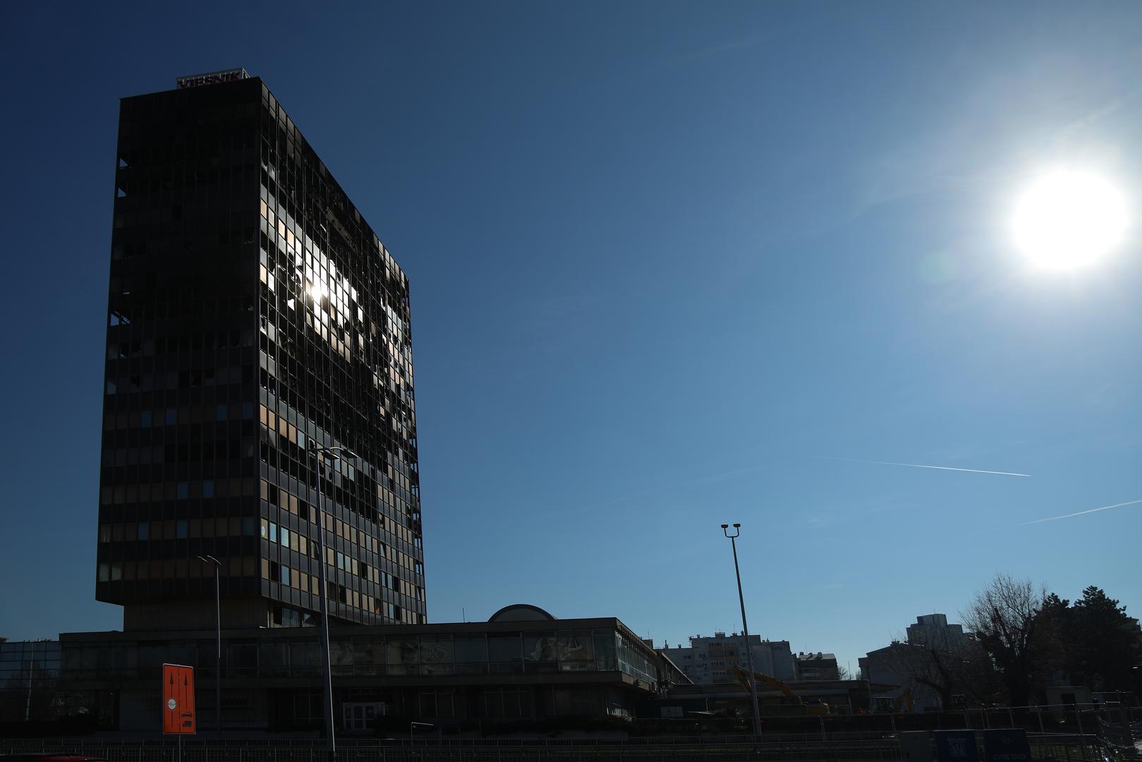 Metoda uklanjanja znat će se nakon sigurnosnog ispitivanja koje se provodi na armaturi i betonu.