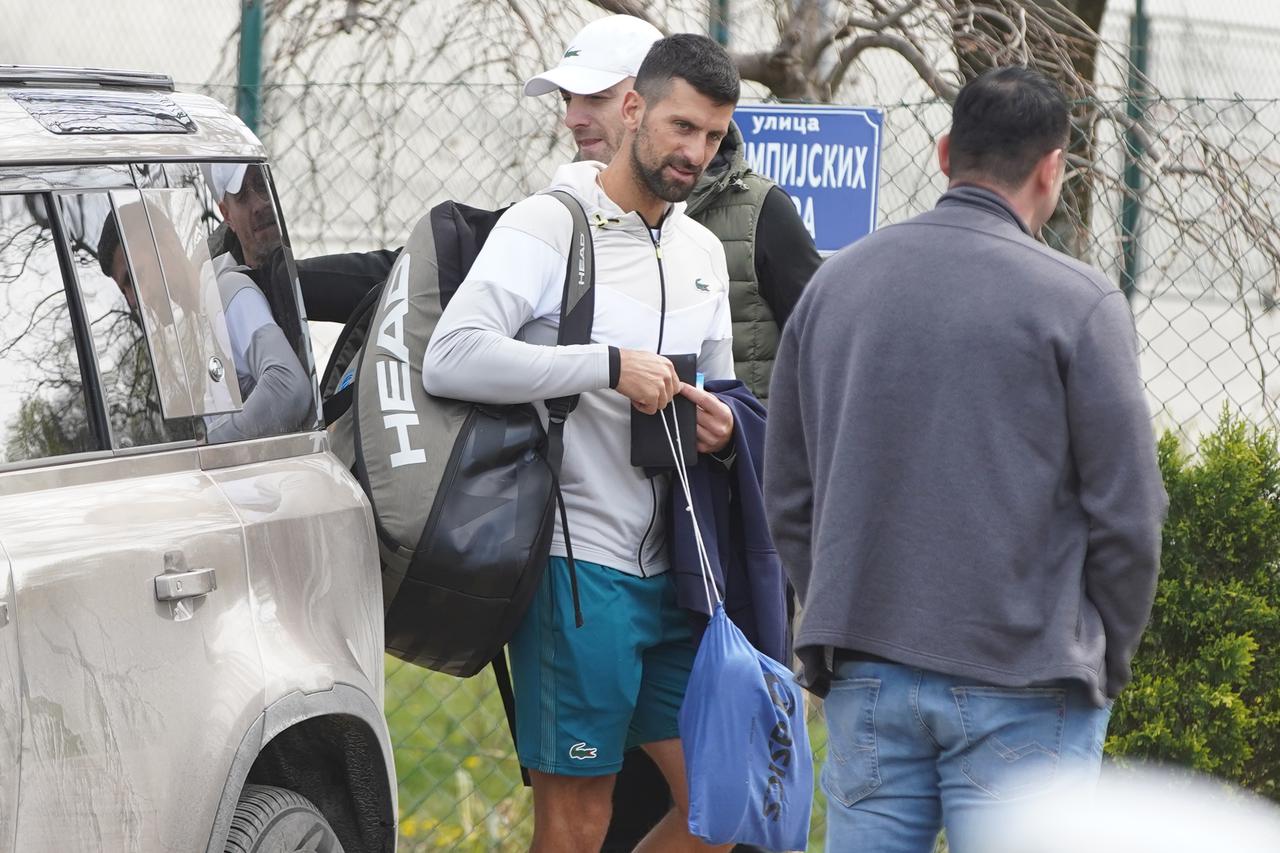 Beograd: Novak Đoković trenira na teniskim terenima Baseline 