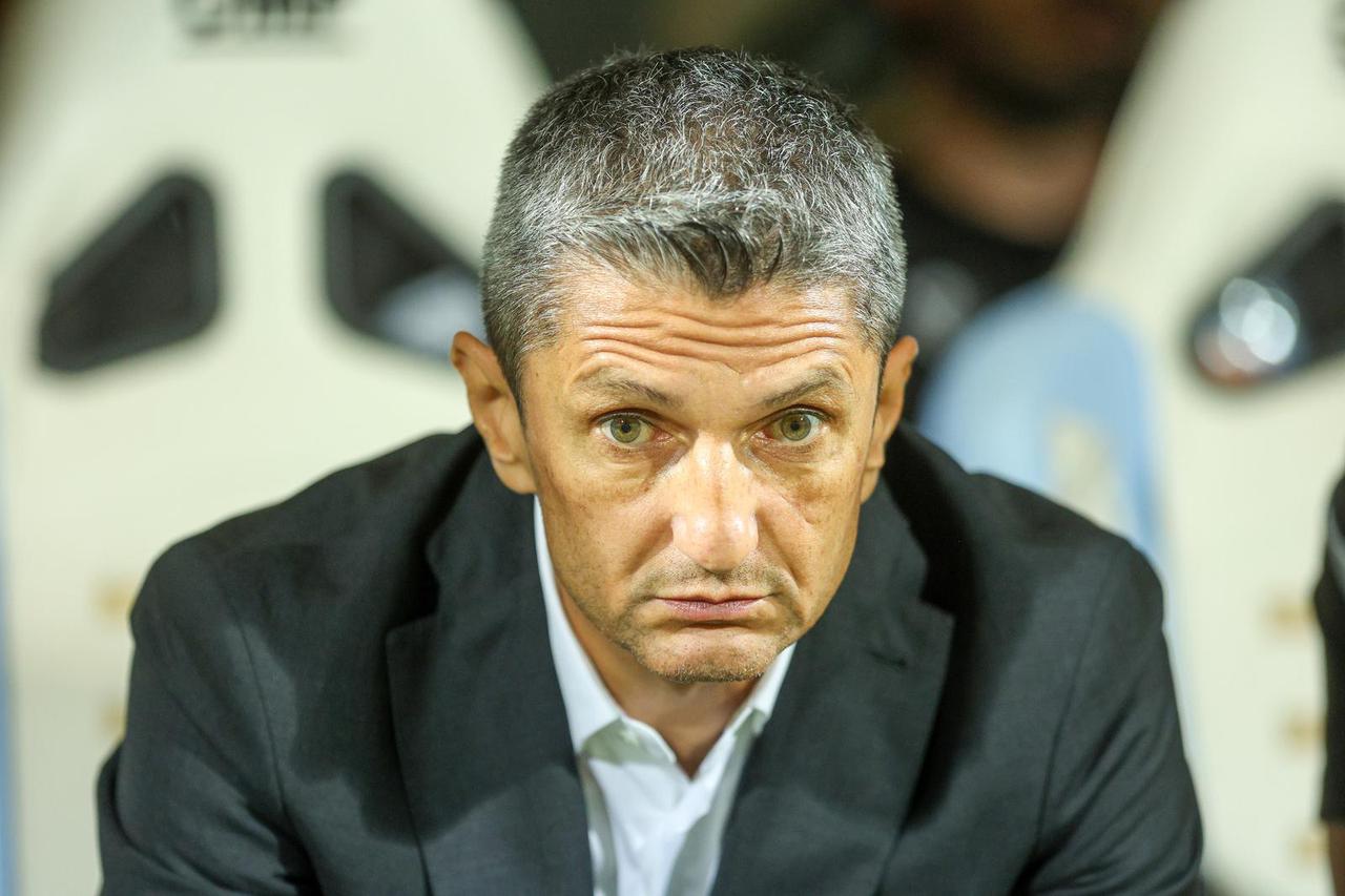 Zagrijavanje igrača Rijeke i PAOK-a uoči utakmice doigravanja za ulazak u Europsku ligu