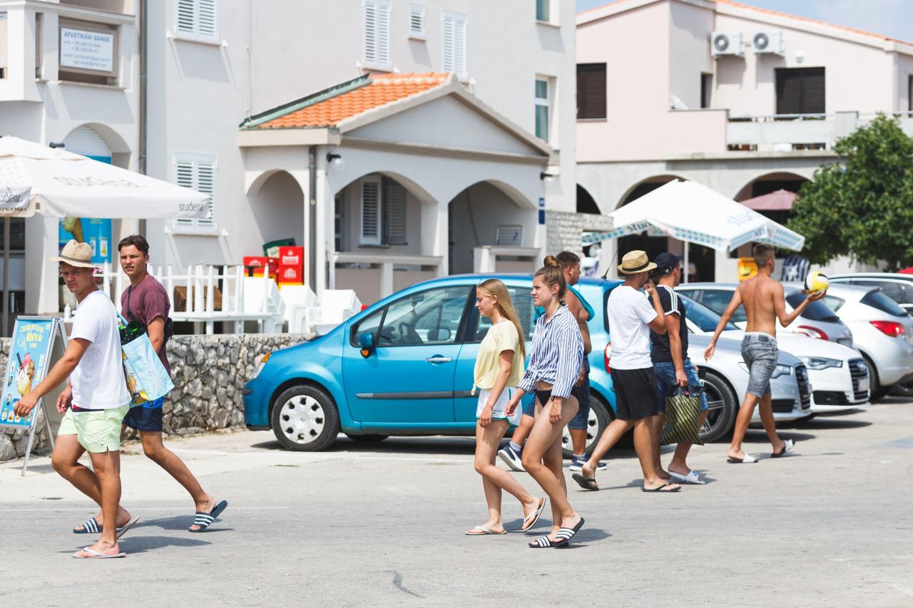 Plaže na otoku Viru