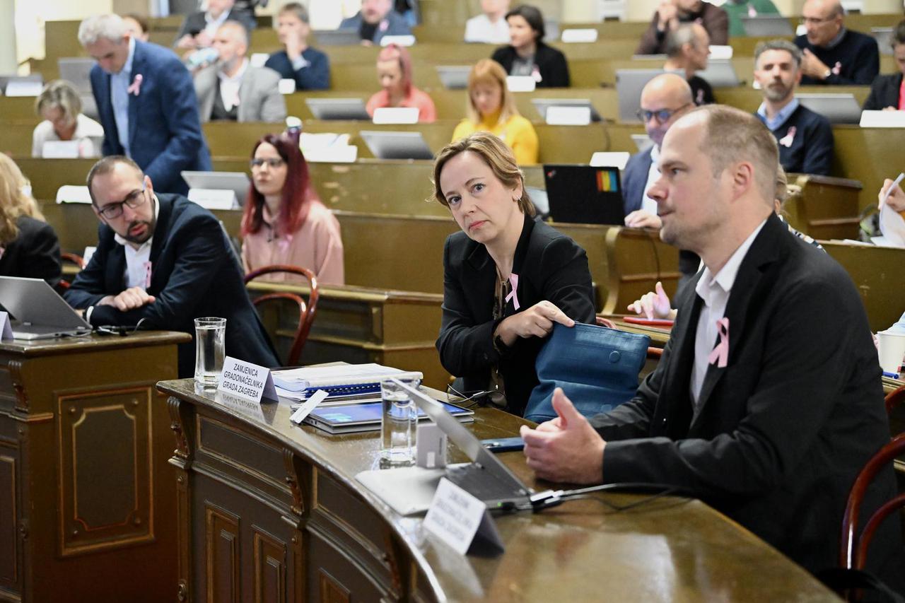 Zagreb: 16. sjednica Gradske skupštine počela raspravom o rebalansu proračuna