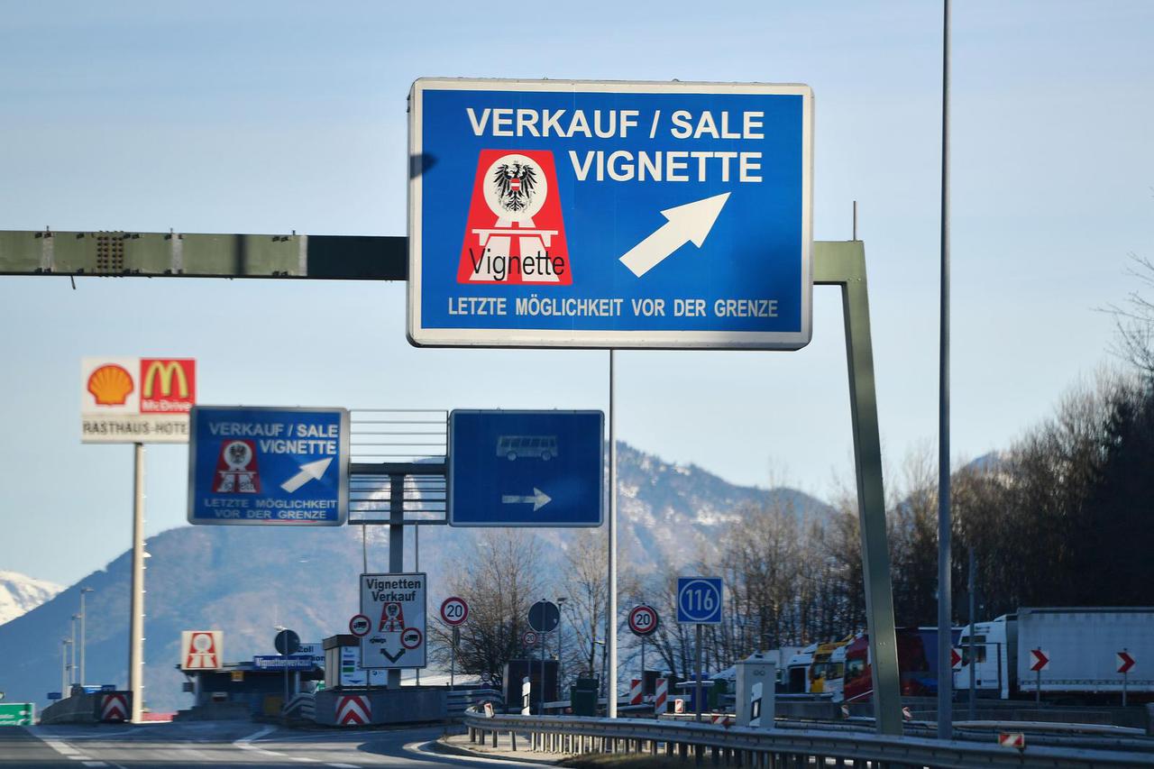 Border crossing Walserberg Germany / Austria.