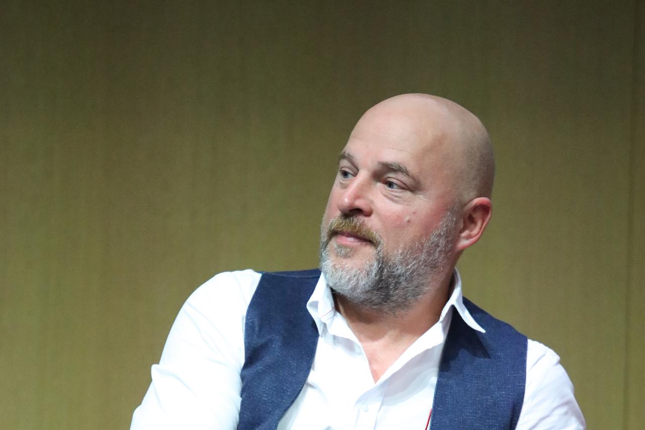 Predstavljanje Umjetničkoga kalendara UniART Sveučilišta u Zagrebu i panel pod nazivom "Kreativna buducnost - Umjetnik i umjetnost na tržištu"