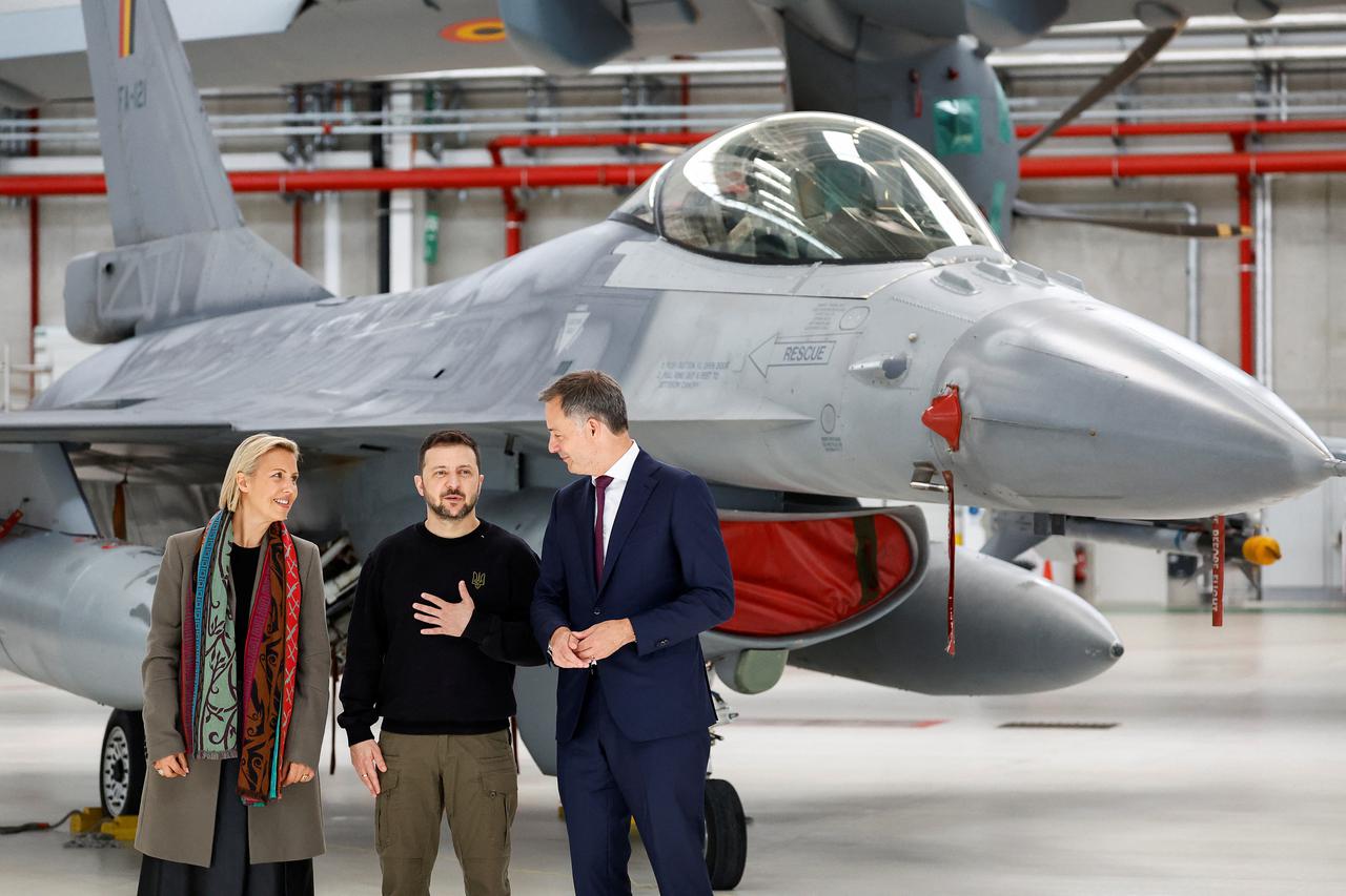 Ukrainian President Zelenskiy and Belgium's PM De Croo visit Melsbroek air base