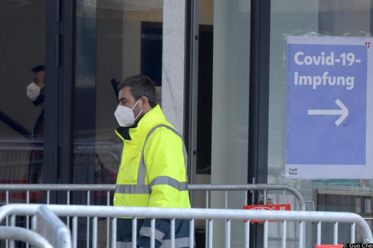 AUSTRIA-VIENNA-COVID-19-VACCINE MANDATE