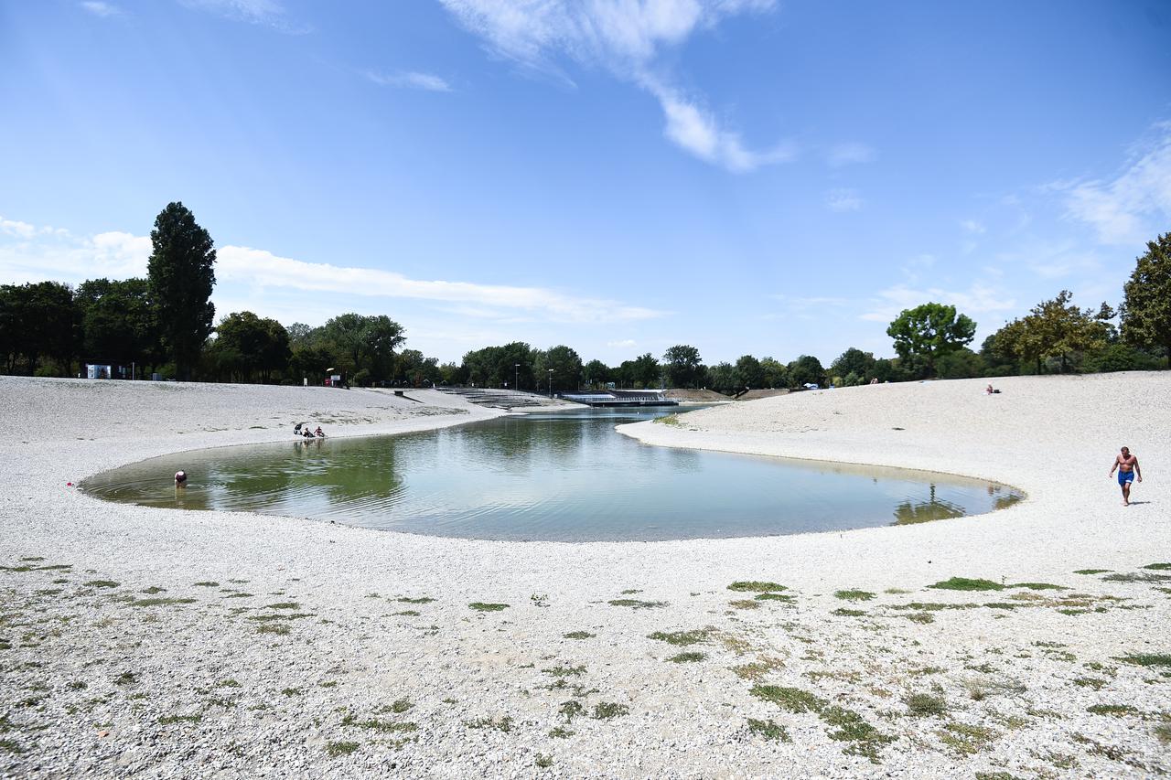 Zagreb: Jezero Bundek gotovo presušilo