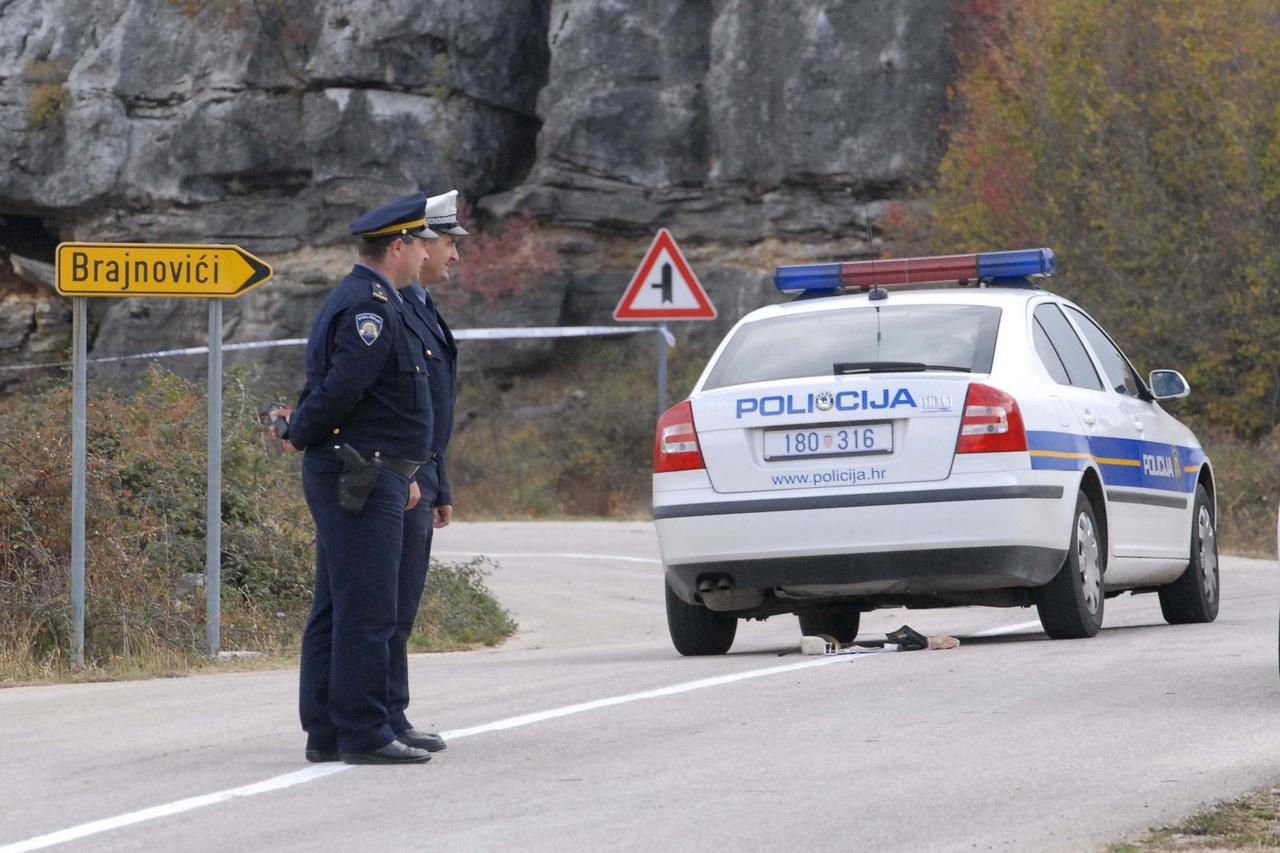 policija
