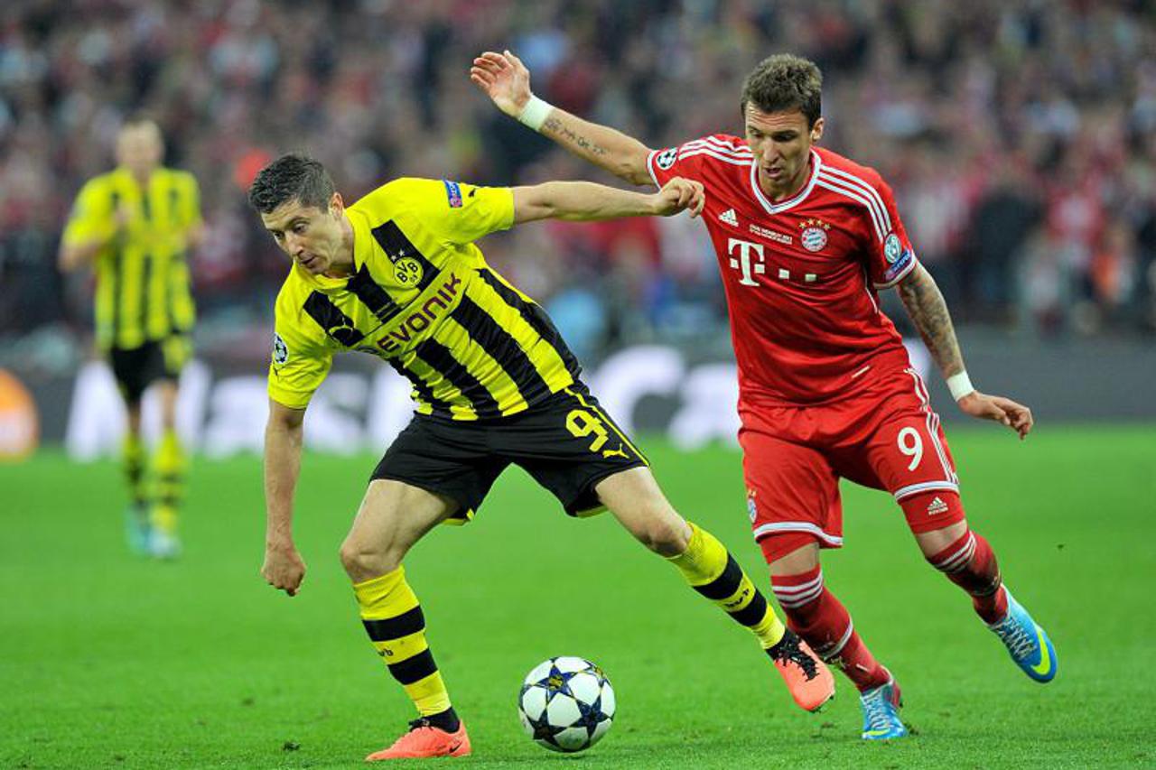 Mandžukić vs Lewandowski