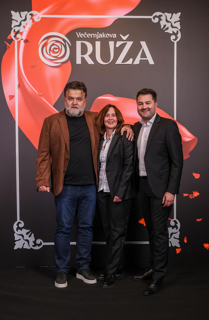 Andrija Jarak s pratnjom