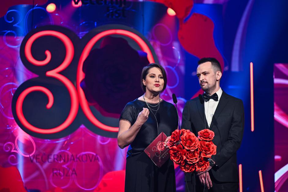 Zagreb: Dodjela medijske nagrade "Večernjakova ruža" u Hrvatskom narodnom kazalištu