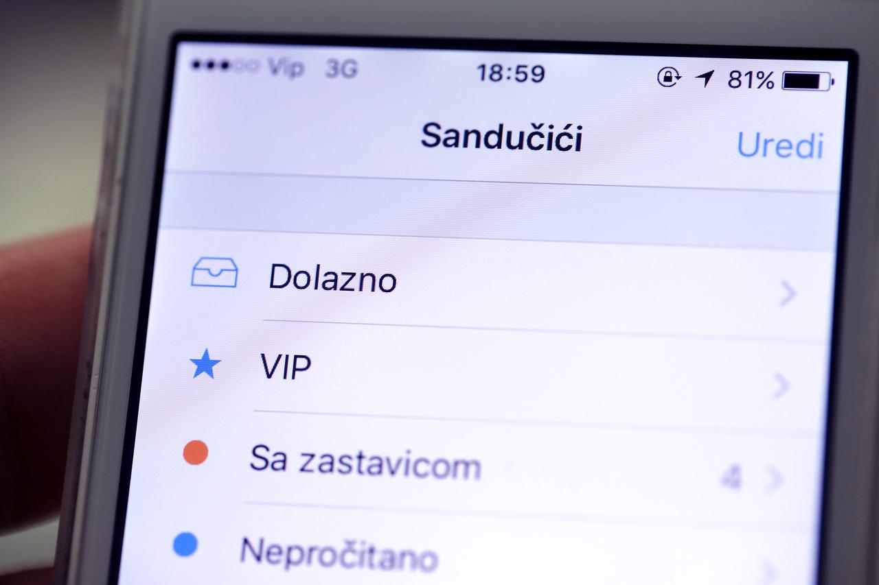 Elektroni?ka pošta, E-mail