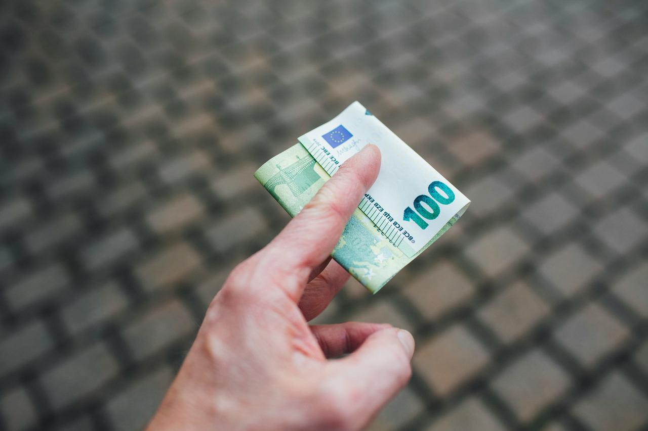 Novac, euri