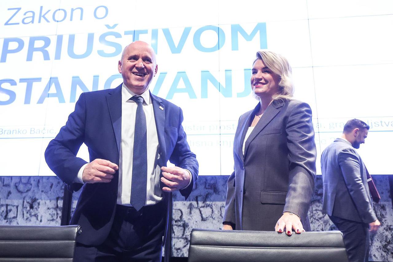 Zagreb: Potpredsjednik Vlade i ministar Branko Bačić predstavio je novi Zakon o priuštivom stanovanju