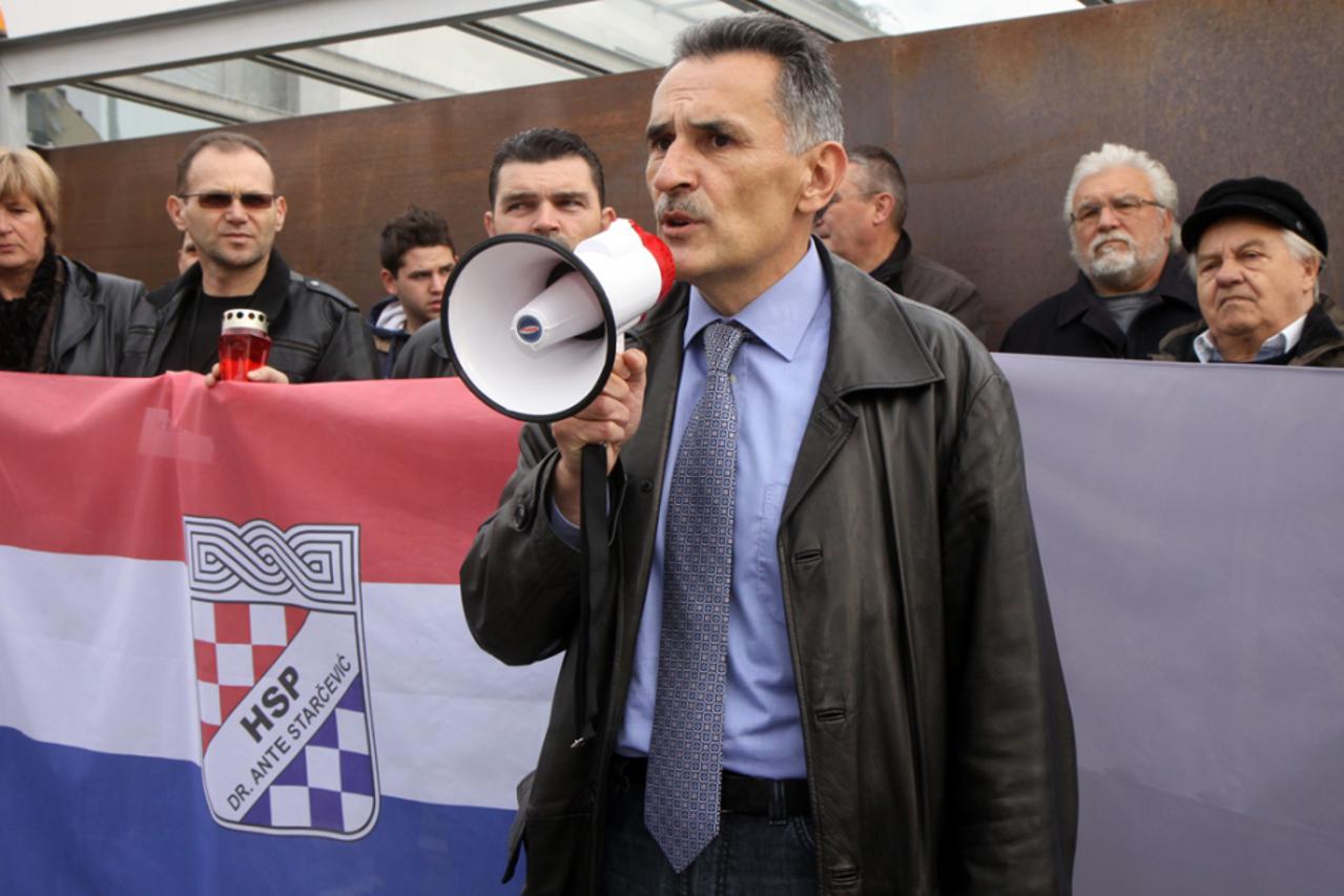 prosvjed, hsp dr ante starčević (1)