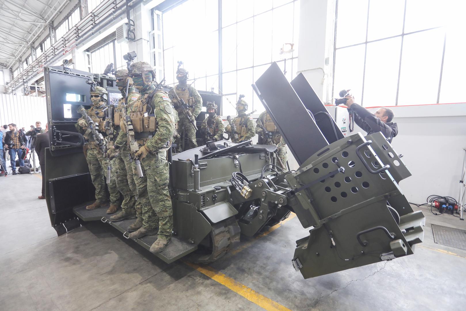 26.04.2023., Zagreb - U prostorima Dok-Inga odrzana je premijera protuteroristickog robotskog vozila MV-3 HYSTRIX. Photo: Tomislav Miletic/PIXSELL