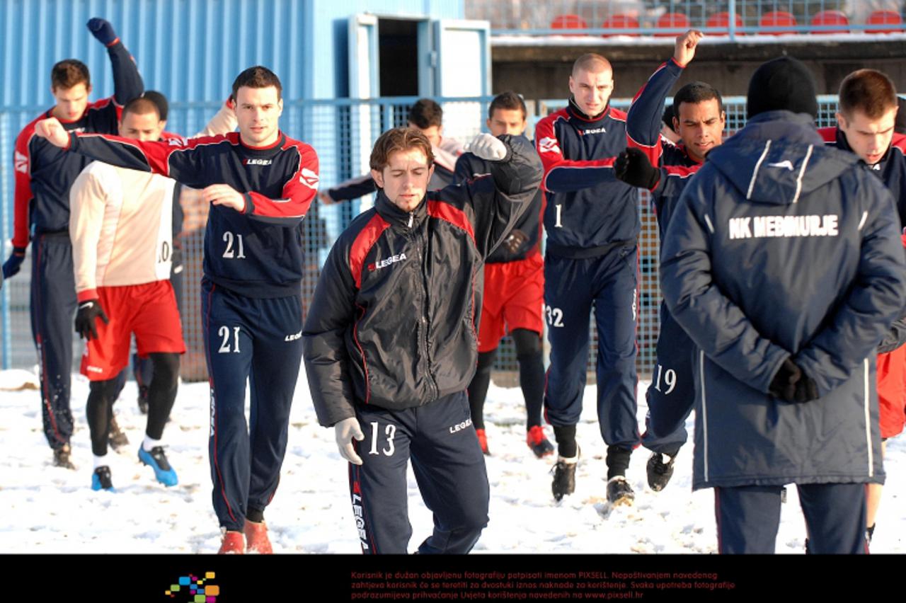 '11.01.2010., Cakovec, Hrvatska- Igraci NK Medjimurja poceli s pripremama.  Photo: Vjeran Zganec Roguja/PIXSELL'