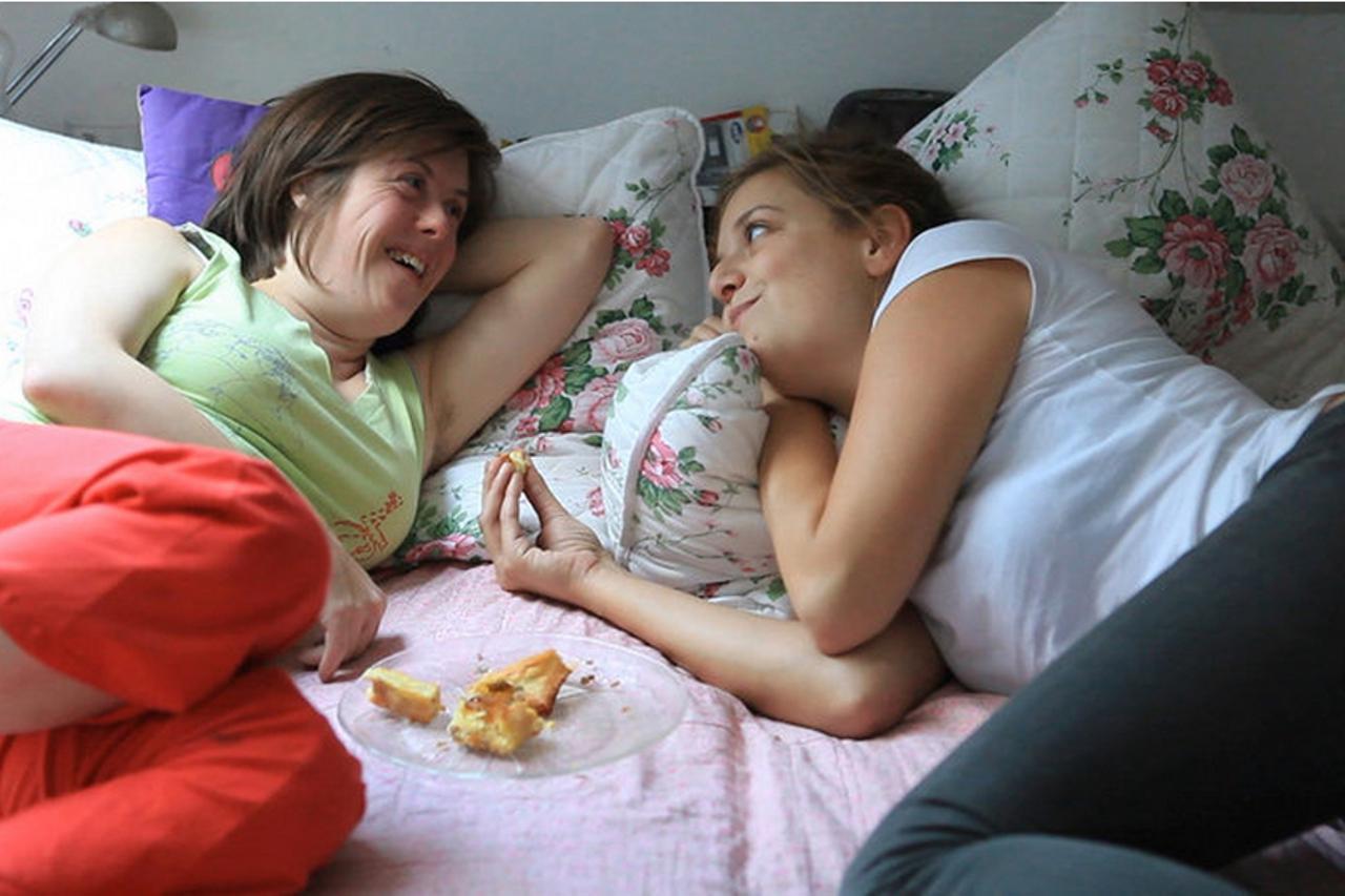 'lijepo mi je s tobom, znaš'