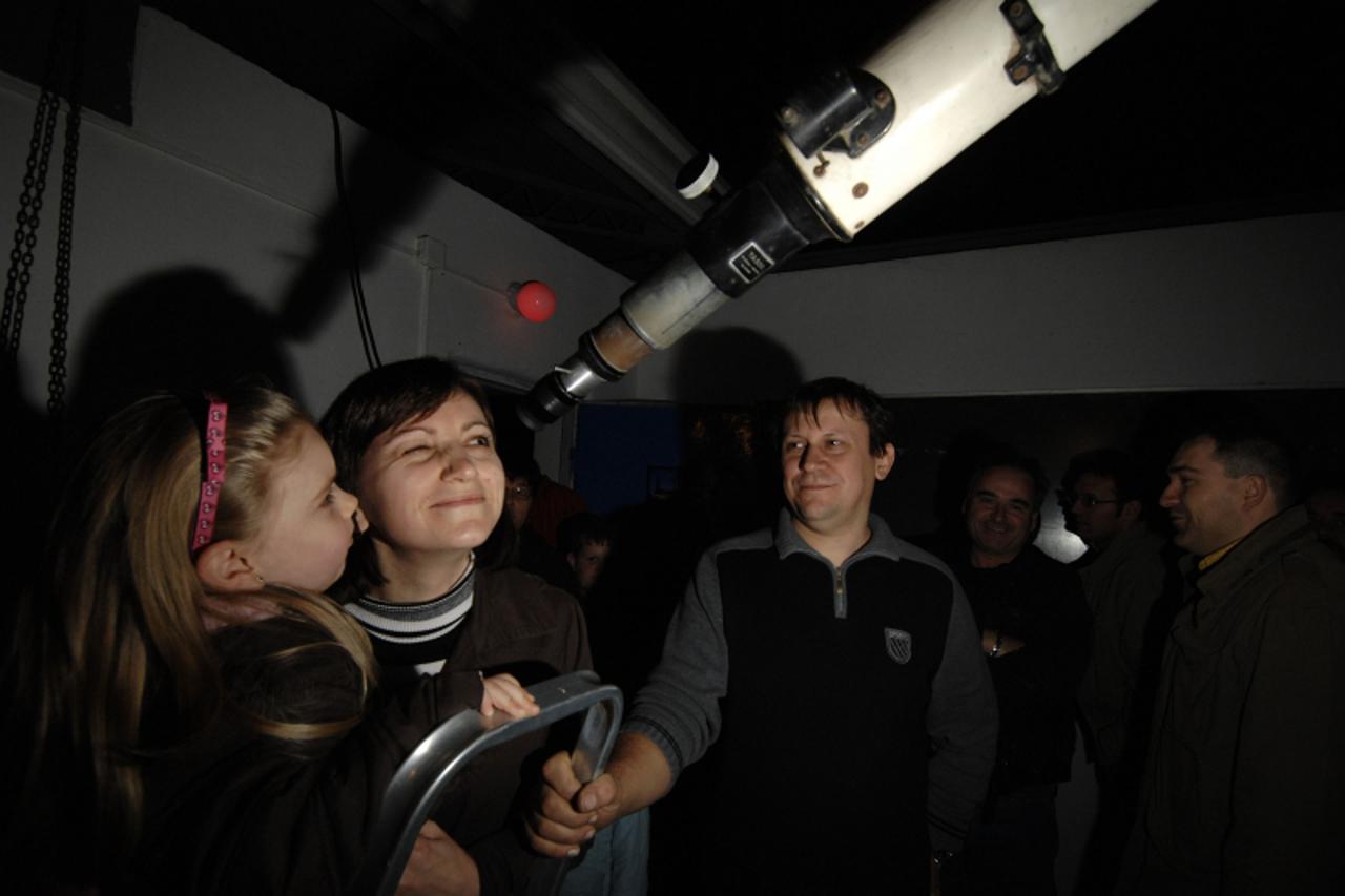 '13.11.2010., Cakovec- Otvorenje zvjezdarnice Astronomskog drustva Vega iz Cakovca. Photo: Vjeran Zganec Rogulja/PIXSELL'