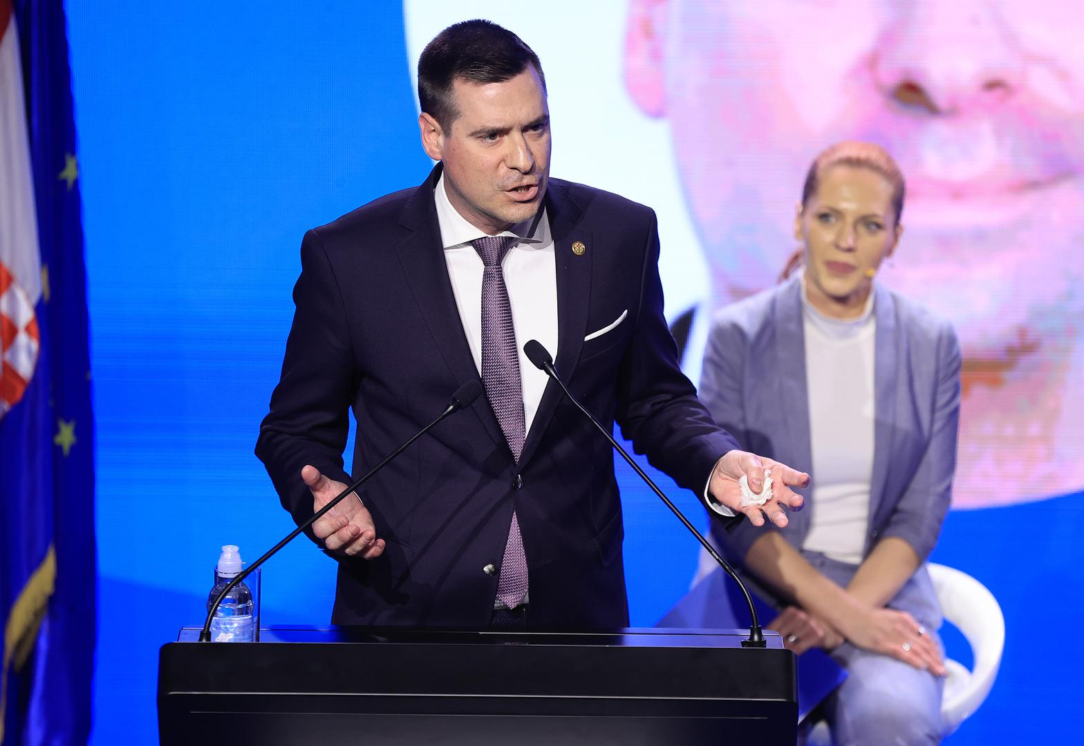 12.03.2024., Lauba, Zagreb - Ususret nadolazecim izborima za Hrvatski sabor, organizacije gradskih cetvrti HDZ-a Crnomerec, Donji Grad, Gornji Grad-Medvescak, Maksimir i Podsljeme svecanim skupom za Zagreb, obiljezili su 34. obljetnicu osnutka. Na skupu koji  je sudjelovao i predsjednik Vlade i HDZ-a Andrej Plenkovic. Photo: Marko Prpic/PIXSELL