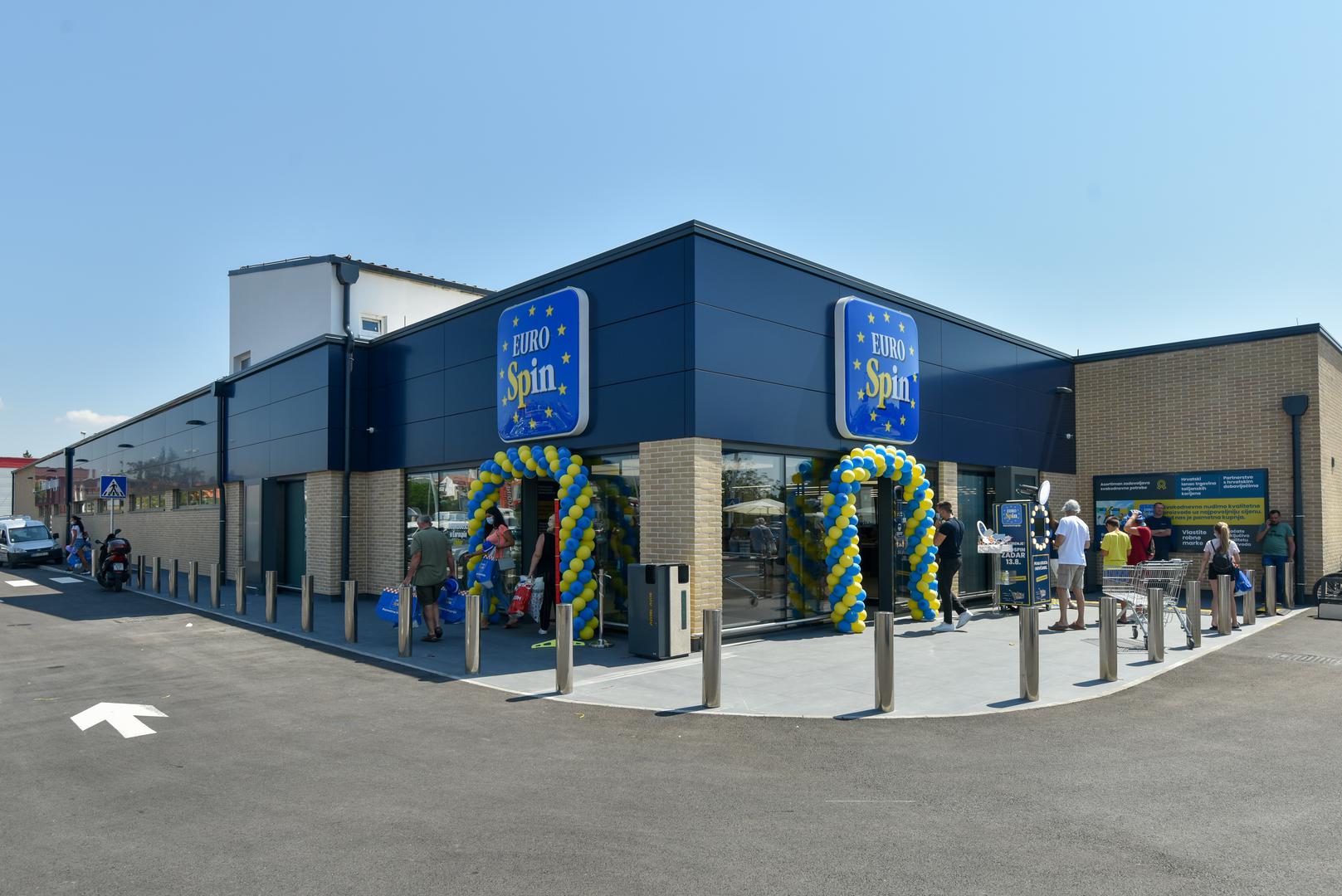 13.08.2020., Zadar - Talijanski market Eurospin otvorio je svoja vrata zadranima na Jadranskoj magistrali.Photo: Dino Stanin/PIXSELL