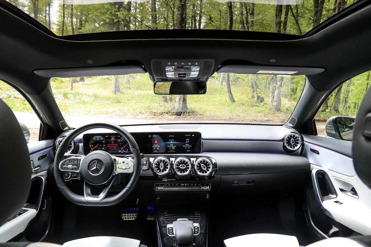 Mercewdes A-klasa sedan