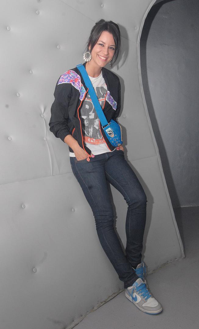 Sjećate li se Barbare Radulović? Ova nekad sveprisutna televizijska voditeljica danas se povukla iz javnosti. Njezin put ka voditeljskoj karijeri započeo je u showu Story SuperNova, gdje se istaknula kao jedna od najozbiljnijih kandidatkinja, iako nije osvojila pobjedu.