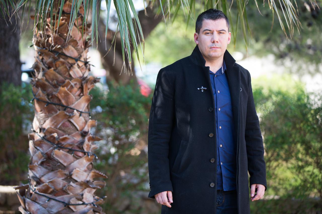 04.12.2015., Dubrovnik - Nikola Grmoja, clan Mosta i zamjenik gradonacelnika Metkovica Boza Petrova. Photo: Grgo Jelavic/PIXSELL