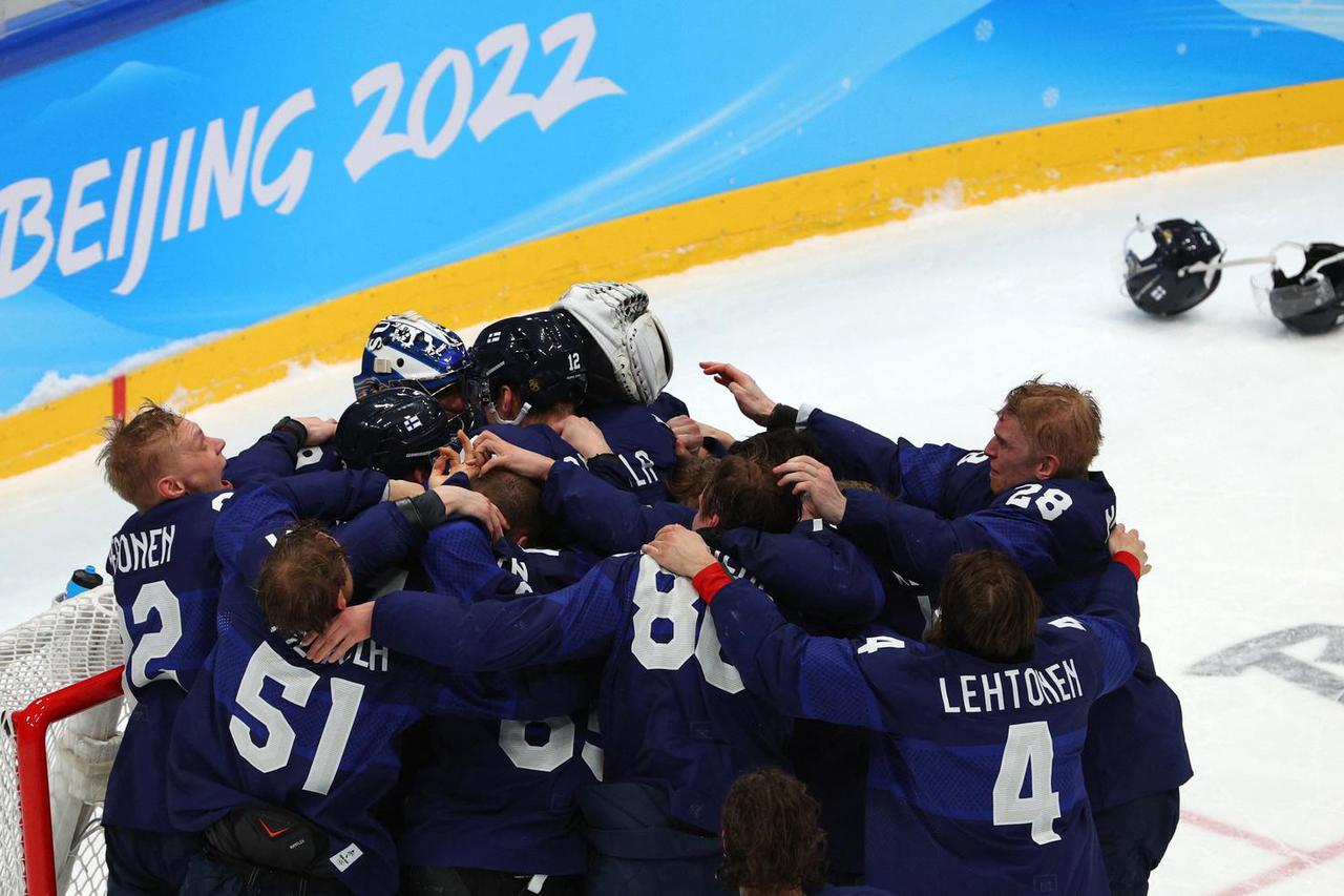 Ice Hockey - Men's Gold Medal Game - Finland v Russian Olympic Committee
