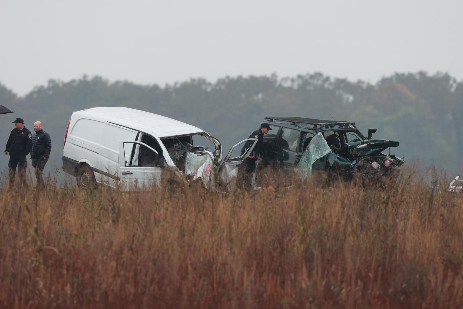 11.11.2023., Osijek - Ministar obrane Mario Banozic sudjelovao je jutros u prometnoj nesreci u kojoj je poginula jedna osoba. Ministar je upravljao osobnim vozilom koje se sudarilo s kombijem. Vucna sluzba uklanja vozila s ceste Photo: Davor Javorovic/PIXSELL