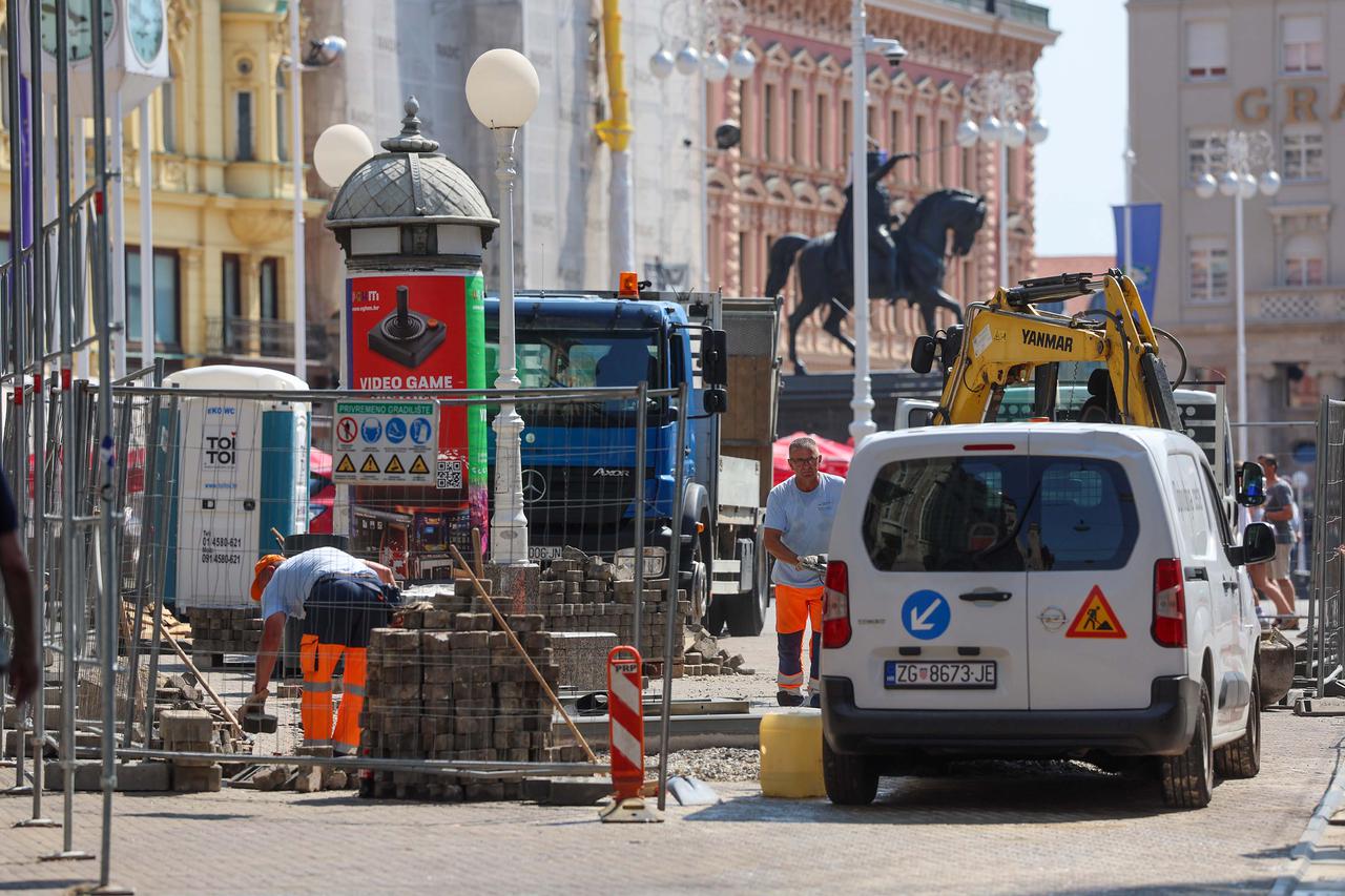 To?enje svijetlog i tamnog piva