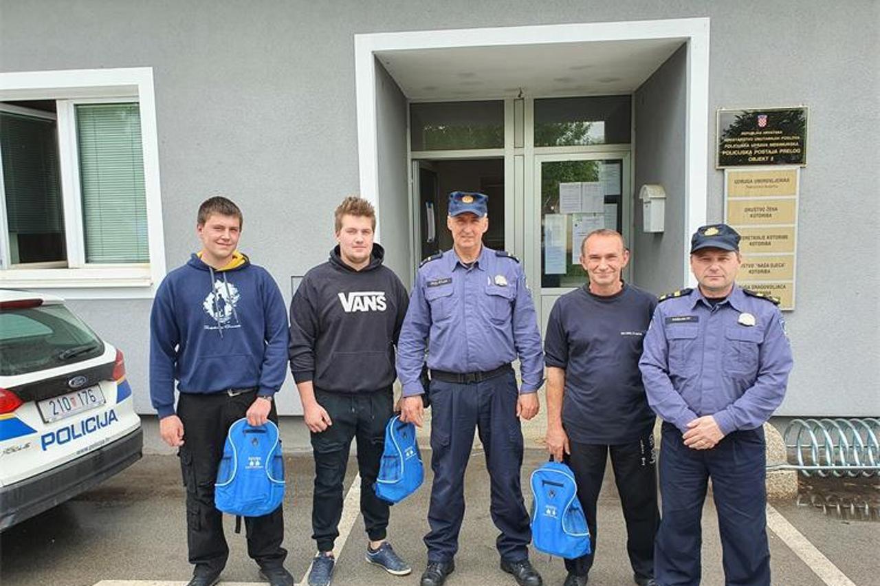 Policija nagradila hrabre građane