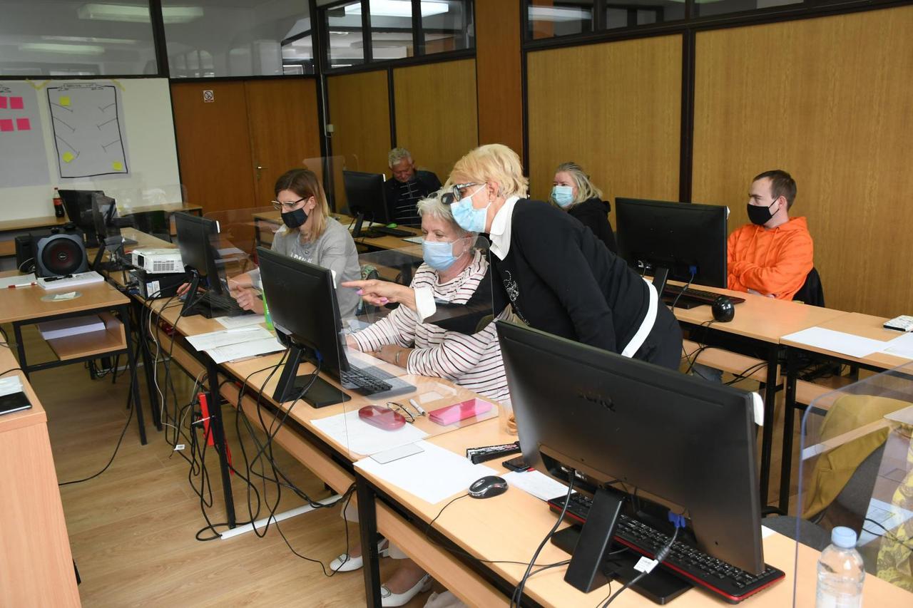 Bjelovar: Članovi Udruge invalida na računalu samostalno odradili popis stanovništva