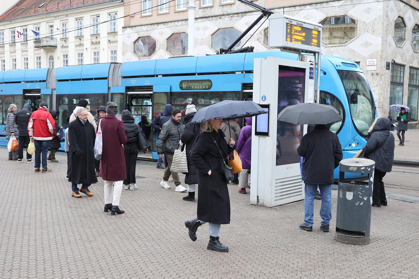 Poslijepodne se očekuje prestanak oborina i smanjenje naoblake. 