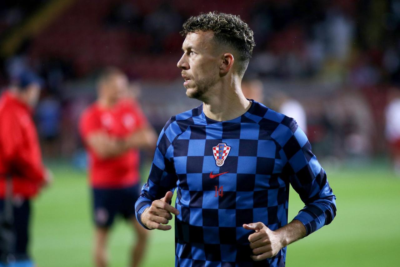 Erevan: Zagrijavanje igrača uoči početka utakmice Armenija - Hrvatska