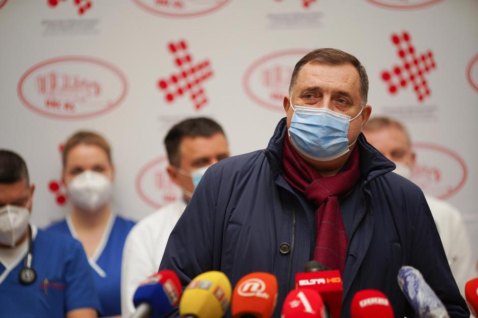 Banja Luka: Milorad Dodik obratio se medijima nakon izlaska iz bolnice