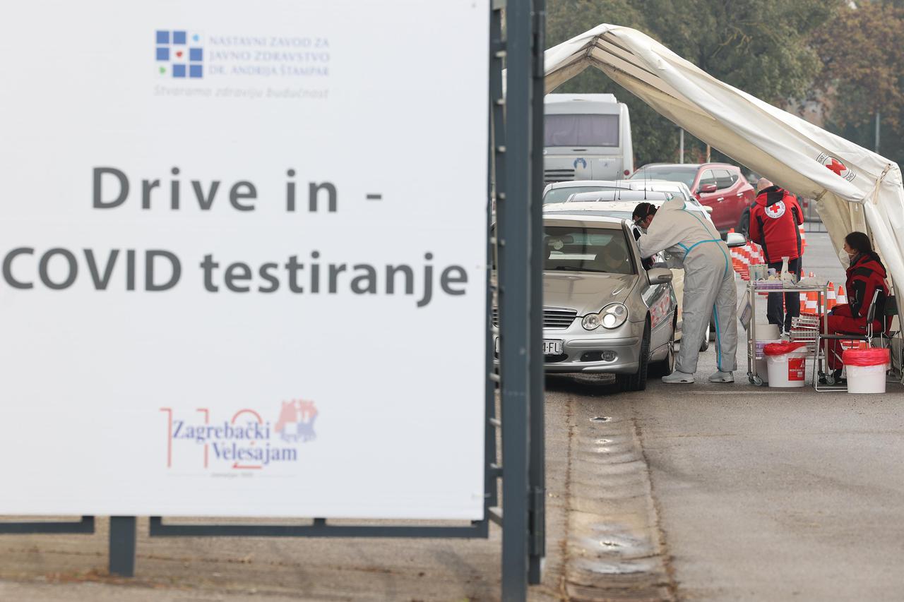 Zagreb: Gužva na drive in testiranju za covid 19 na Velesajmu