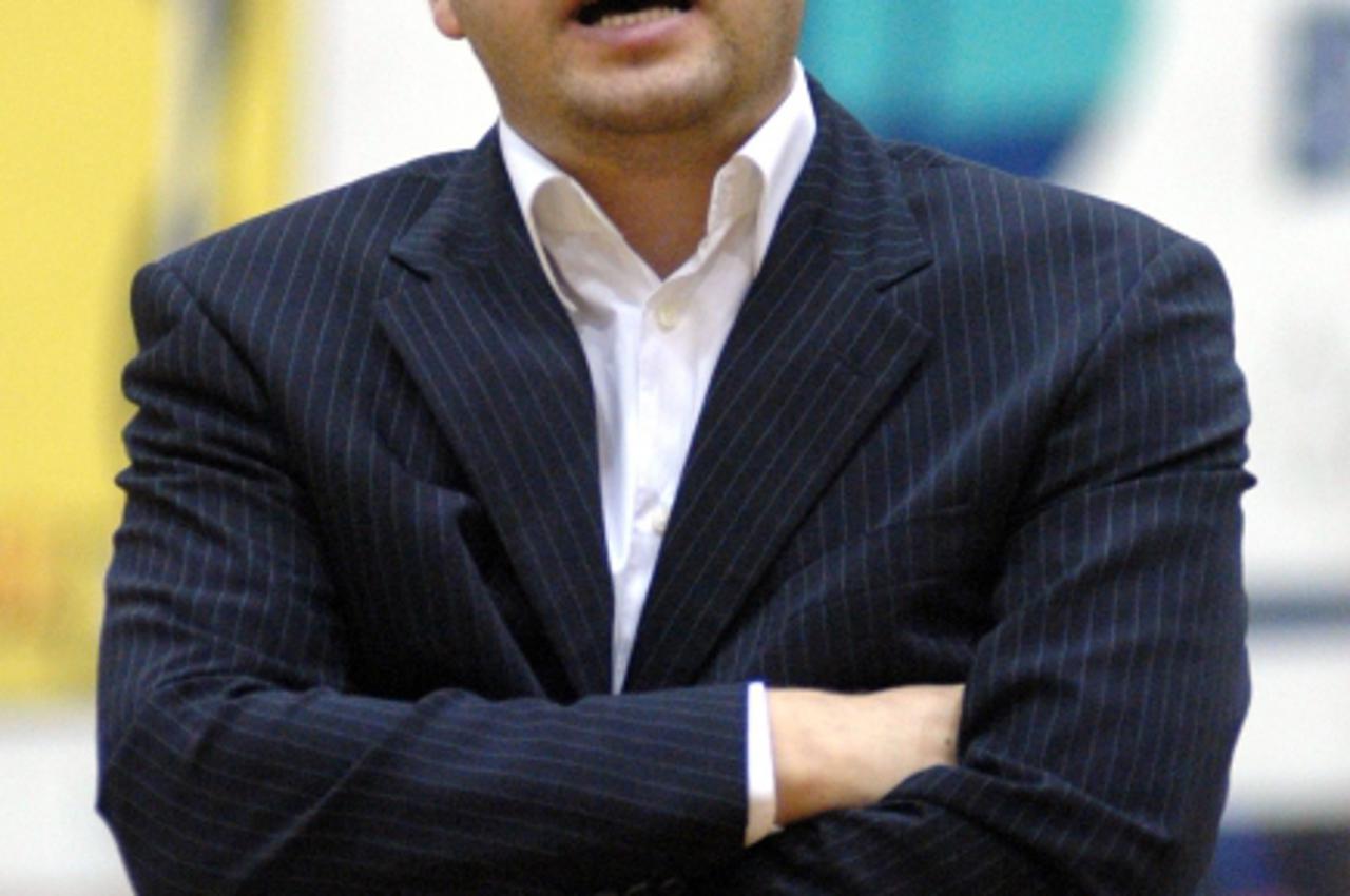 'za sport 19.12.2005....varazdin.... ok varazdin.......miroslav aksentijevic snimio marko jurinec'