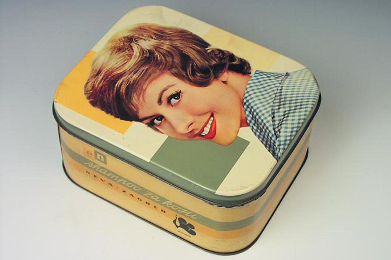Danas je ova retro kutijica hipermoderna