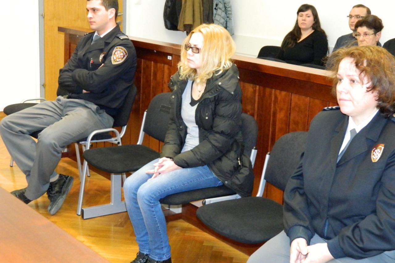 'CRNA KRONIKA  28.01.2013. VUKOVAR - zapoecelo sudjenje Jeleni Kovacevic  Branimir Bradaric/Vecernji list'