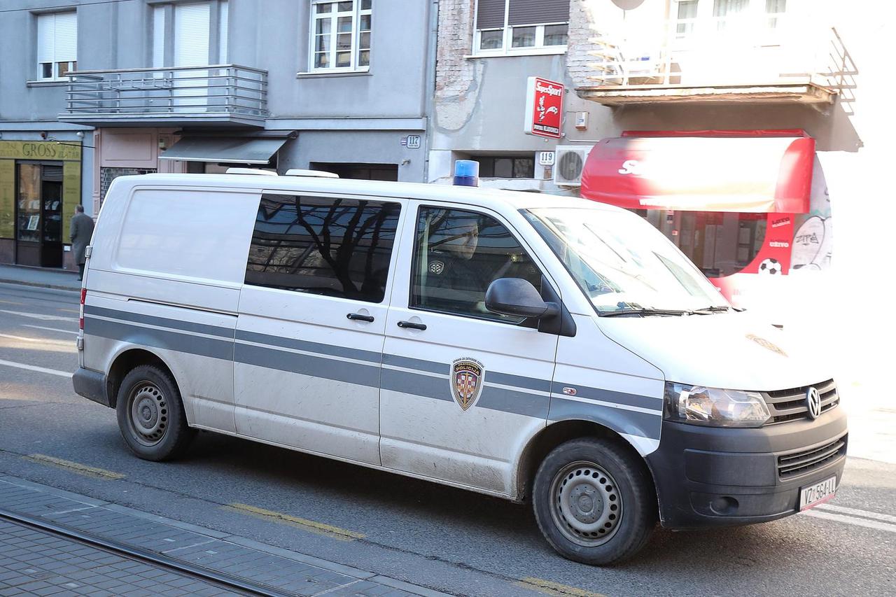 Milenko Bašić i Dragan Stipić, osumnjičeni u aferi Vjetroelektarne dolaze u zgradu USKOK-a