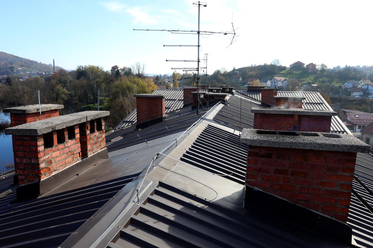 Duga Resa: Dimnjačari na redovnom održavanju dimnjaka