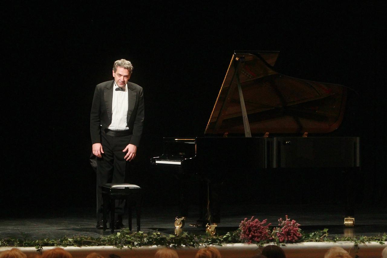 Koprivnica: Lovro Pogorelić održao koncert u sklopu Ciklusa klasične & jazz glazbe Fortunato