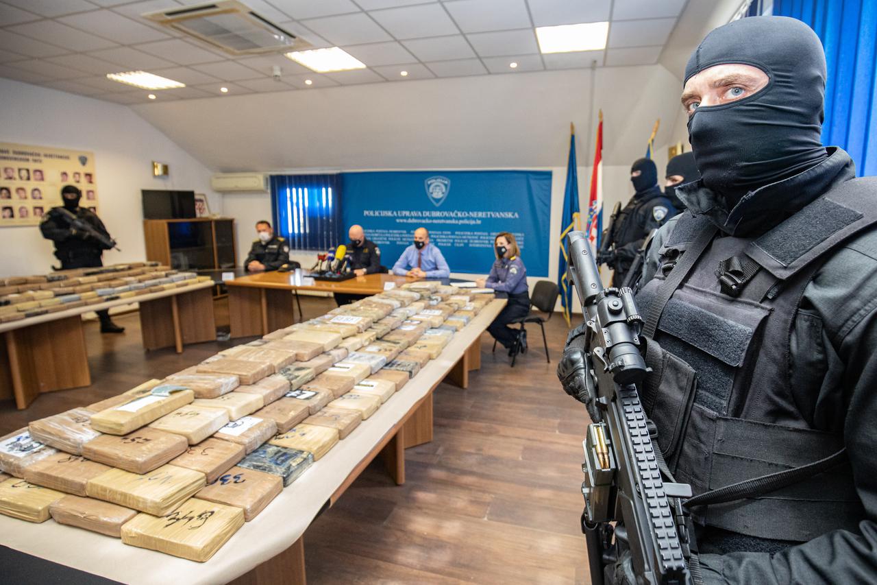 Dubrovnik: Policija održala konferenciju za medije nakon rekordne zapljene droge