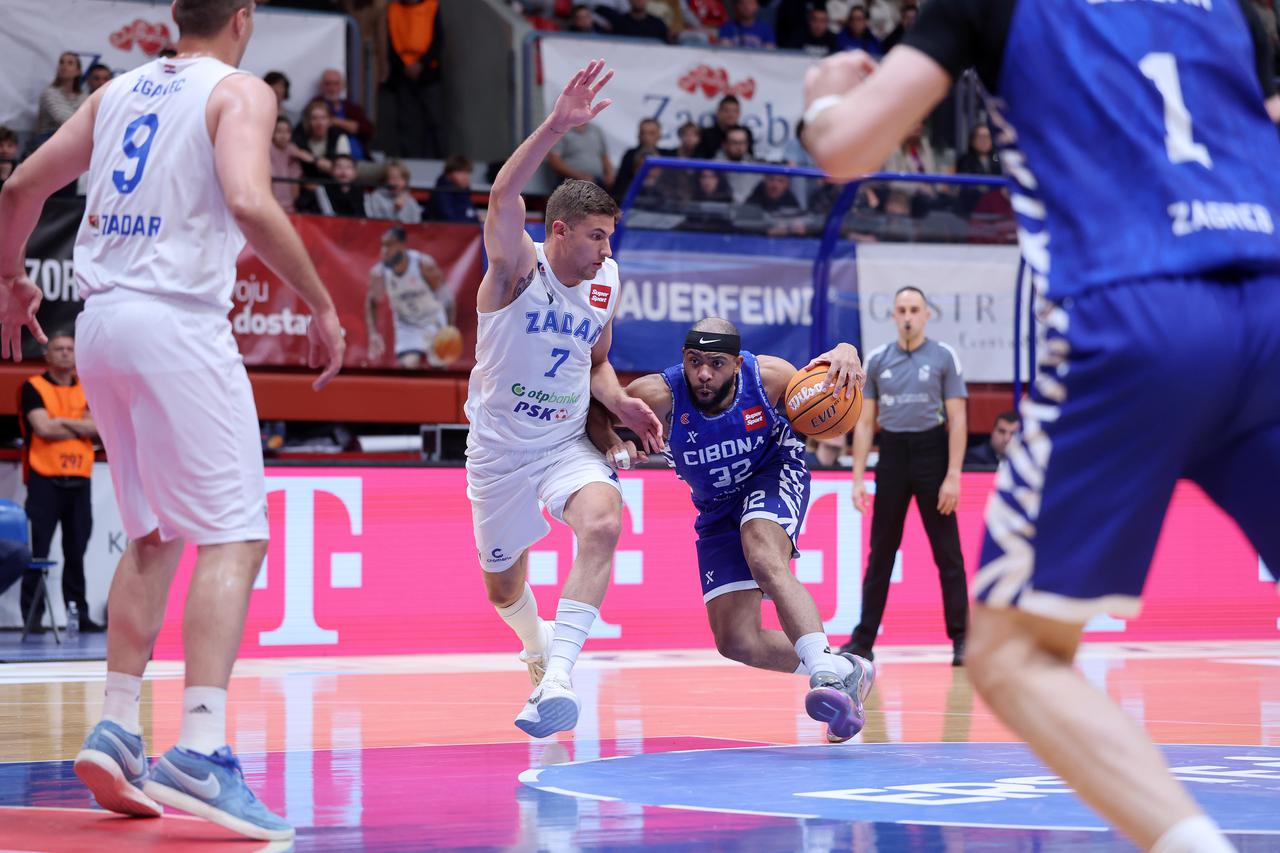 Zagreb: Utakmica 31. kola prvenstva Hrvatske za košarkaše, KK Cibona - KK Zadar
