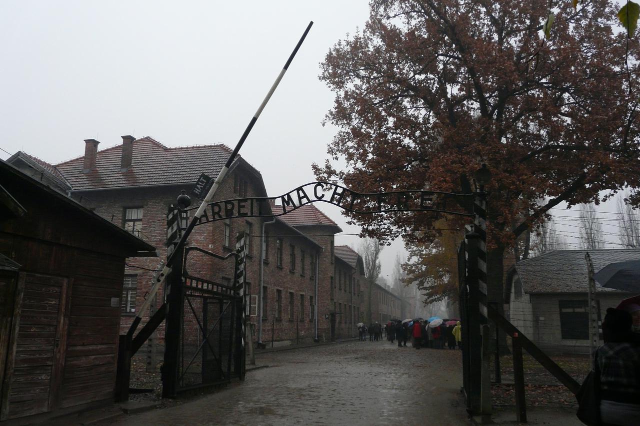 Auschwitz