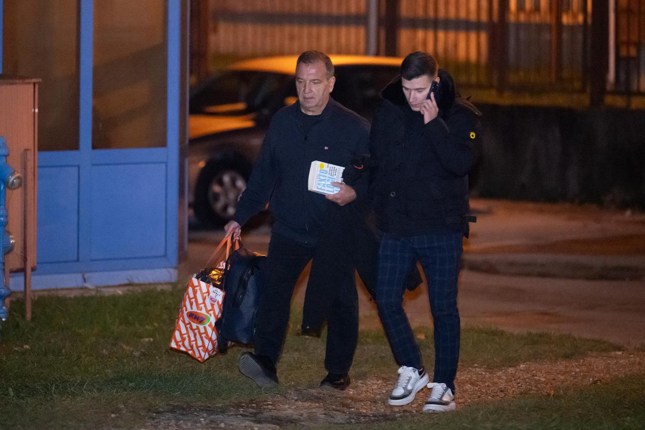 Zagreb: Vili Beroš izašao je iz pritvora u Remetincu