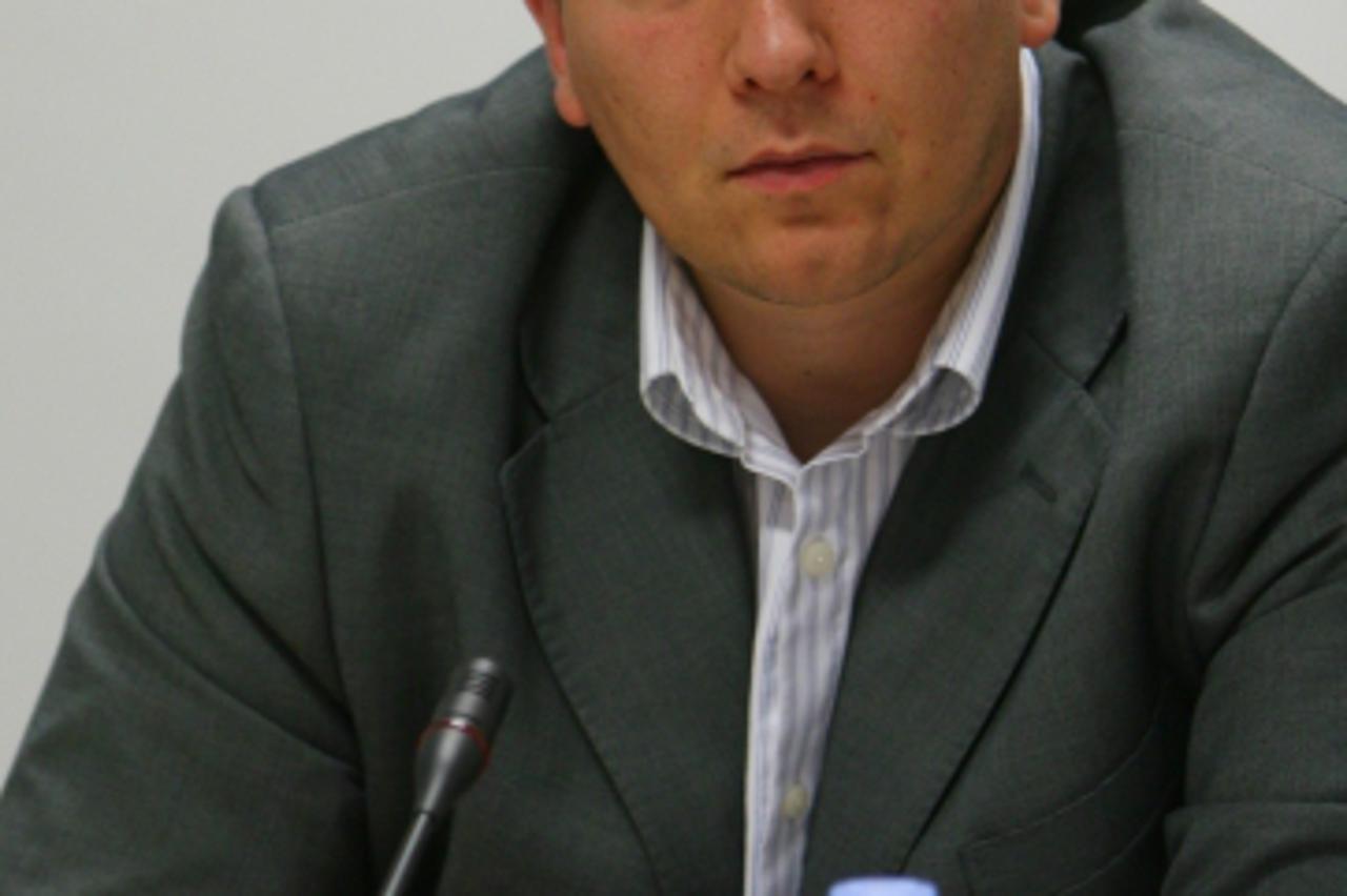 '27. 05. 2010, Prisavlje, Zagreb - Programsko vijece Hrvatske radio televizije. Dragan Crnogorac.  Photo Tomislav Miletic/PIXSELL'