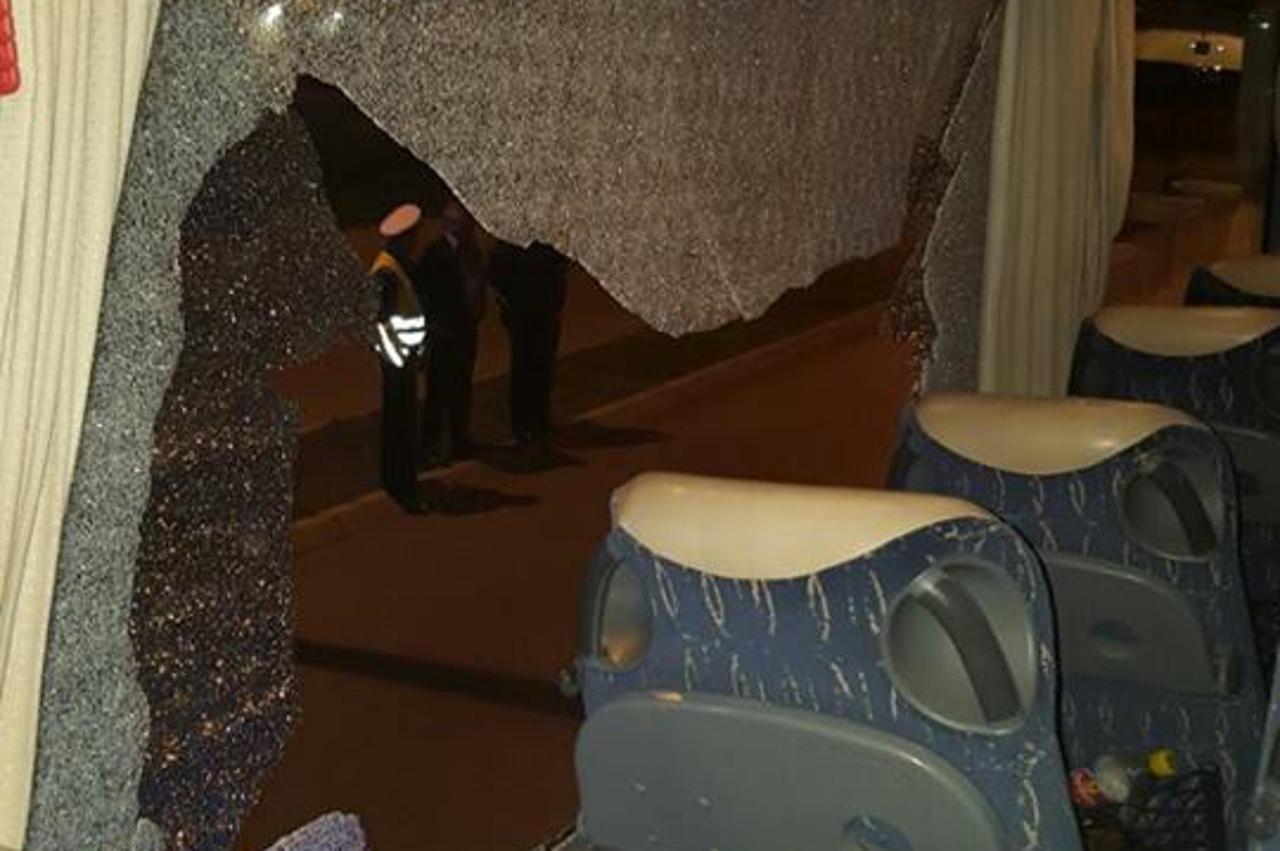 autobus napad